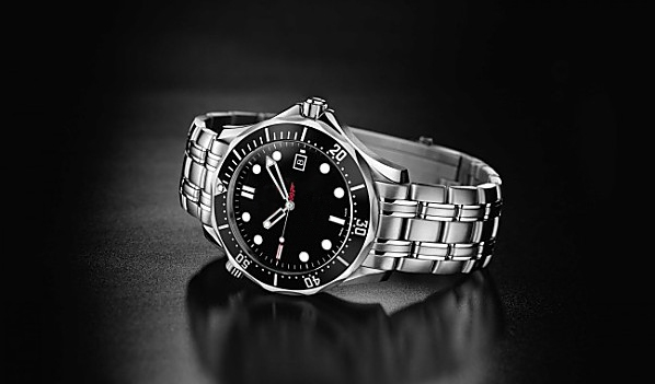 穩(wěn)達時高檔手表定制廠家