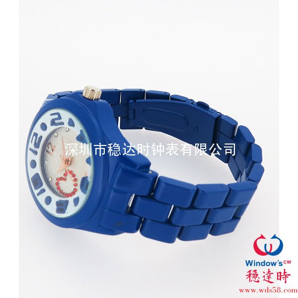 噴藍(lán)色油合金殼帶手表