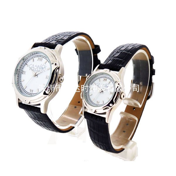 穩(wěn)達(dá)時(shí)古典簡(jiǎn)約含蓄魅力特色真皮表防水禮品情侶手表定制