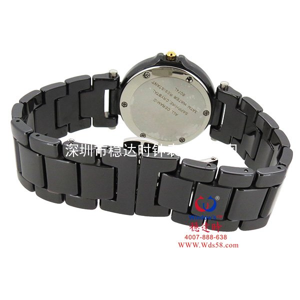 穩(wěn)達時時尚陶瓷表帶精品女士手表生產(chǎn)
