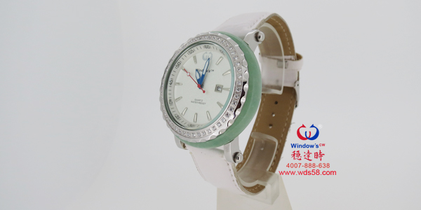 穩(wěn)達(dá)時(shí)時(shí)尚玉石手表批發(fā)