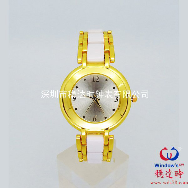 穩(wěn)達(dá)時時尚女士手表定制