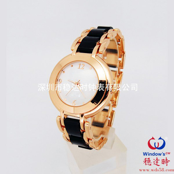 穩(wěn)達(dá)時時尚女士手表定制廠家
