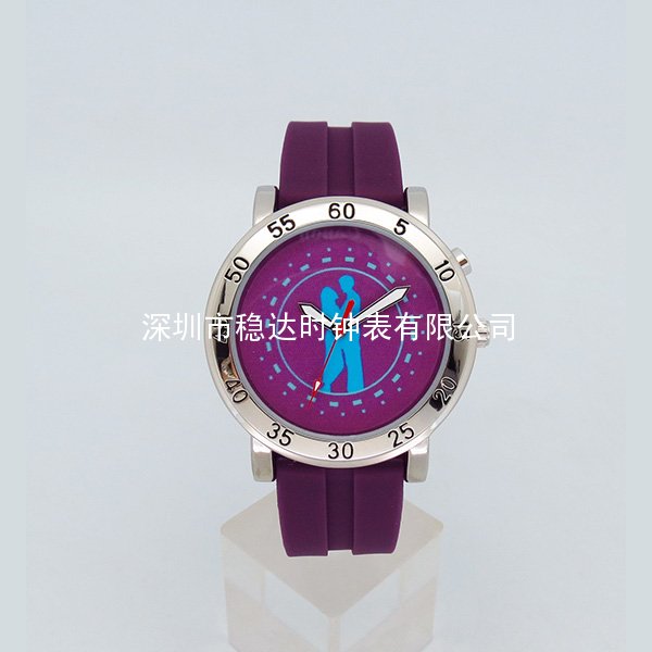 穩(wěn)達時時尚夜光表