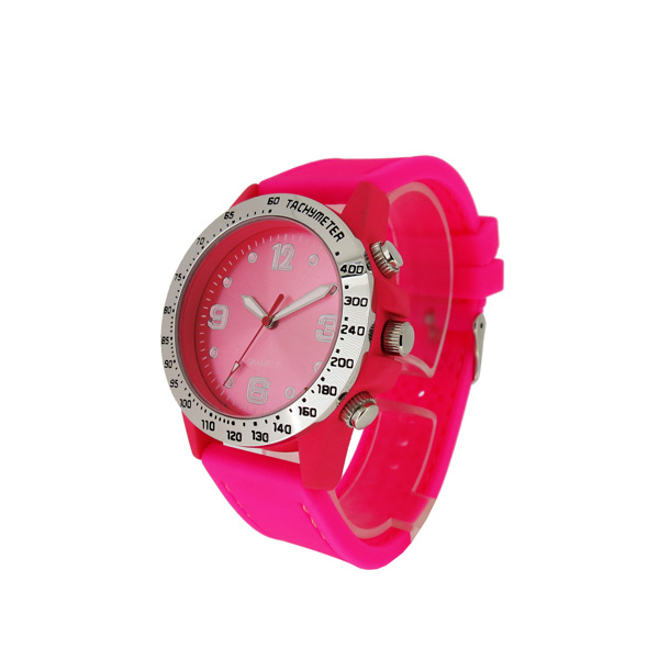 穩(wěn)達時合金殼多樣卡通兒童手表定做