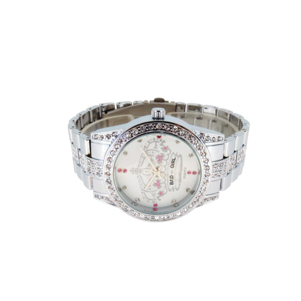 穩(wěn)達(dá)時(shí)深圳手表廠家專業(yè)定制女性時(shí)尚禮品手表