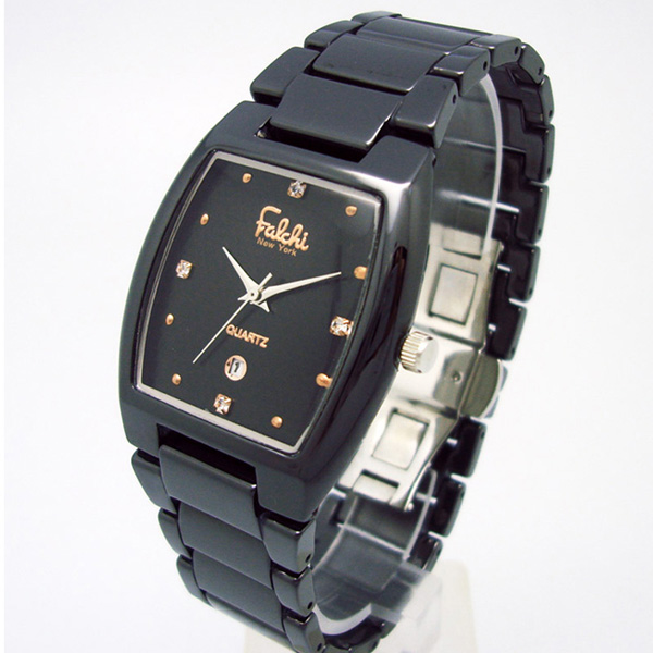 穩(wěn)達(dá)時多功能陶瓷手表代工廠