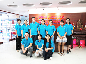 穩(wěn)達時鐘表的設(shè)計團隊