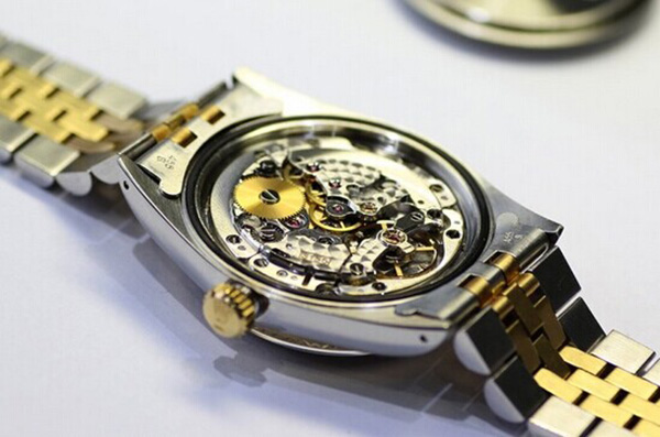 腕表定制穩(wěn)達時