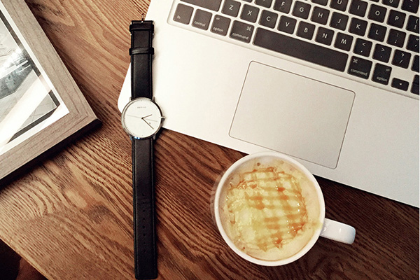 型格態(tài)度和送禮心意，交由穩(wěn)達(dá)時(shí)護(hù)航