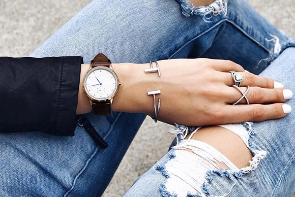 簡約款腕表定制款式，百搭生活