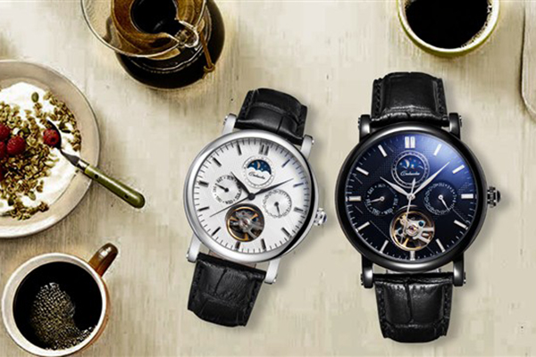 皮帶款不銹鋼腕表定制—穩(wěn)達時機械表廠家