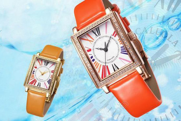 方形女士表穩(wěn)達時小量可批發(fā)