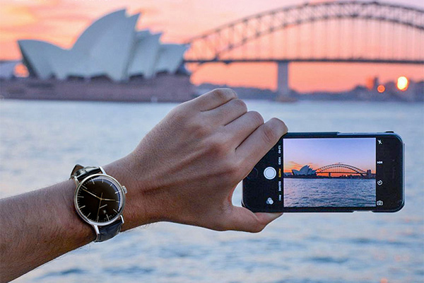 生產(chǎn)手表廠家穩(wěn)達(dá)時(shí) 批量手表定制 禮品手表批發(fā)