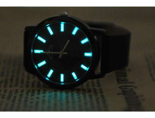 深圳手表廠 定制中高端品質(zhì)穩(wěn)達(dá)時(shí)廠家供應(yīng)