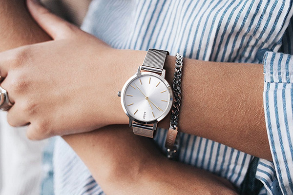 穩(wěn)達(dá)時(shí)簡(jiǎn)約款腕表款式