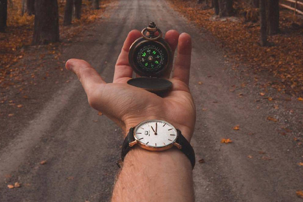 手表廠家批量定制男士女士時(shí)尚防水腕表 ——穩(wěn)達(dá)時(shí)