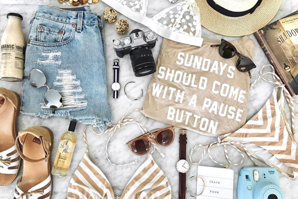 穩(wěn)達(dá)時時尚陶瓷表帶手表定制  深圳鐘表廠直供