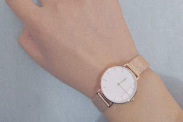 潮流新款男女士石英腕表   穩(wěn)達(dá)時  廠家直供