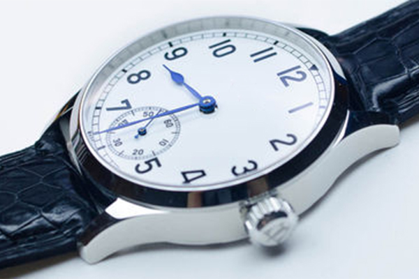 全自動(dòng)機(jī)械男表多功能男士日歷腕表定制