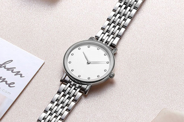 女士全鋼腕表-可定做穩(wěn)達(dá)時(shí)廠家直供