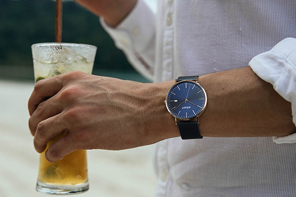 簡約時尚男士手表定制批發(fā)穩(wěn)達時