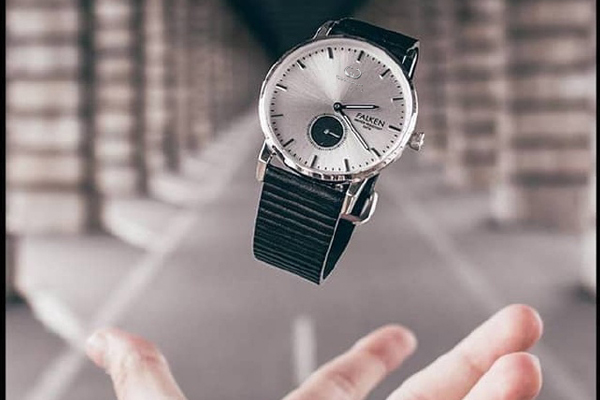 商務(wù)品質(zhì)腕表供應(yīng) 穩(wěn)達(dá)時(shí)表廠三十年經(jīng)驗(yàn)之作