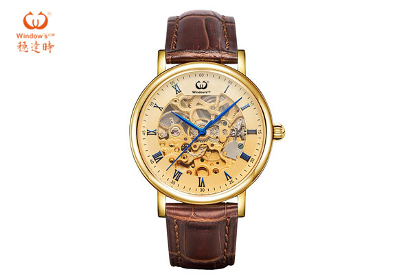 穩(wěn)達(dá)時(shí)鏤空機(jī)械腕表廠家可供小批量定制