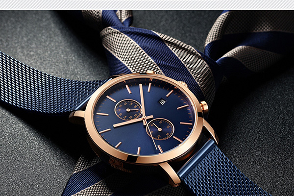 電商熱銷皮帶款式腕表生產(chǎn)