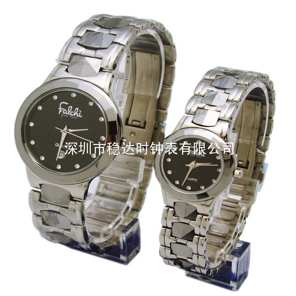 穩(wěn)達(dá)時(shí)個(gè)性新穎古典特色進(jìn)口機(jī)芯禮品紀(jì)念手表廠家